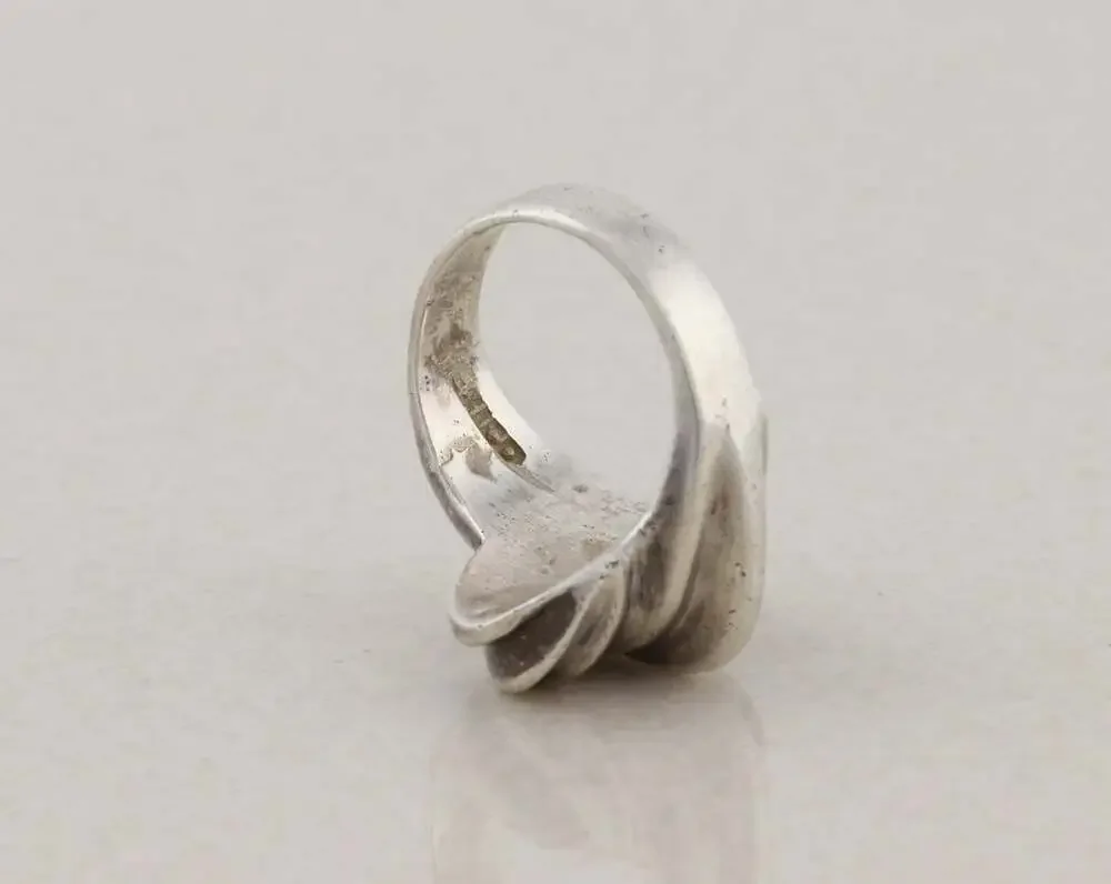 Sterling Silver Ribbed Textured Dome Ring Size 5 1/2 Petite Woman Pinky